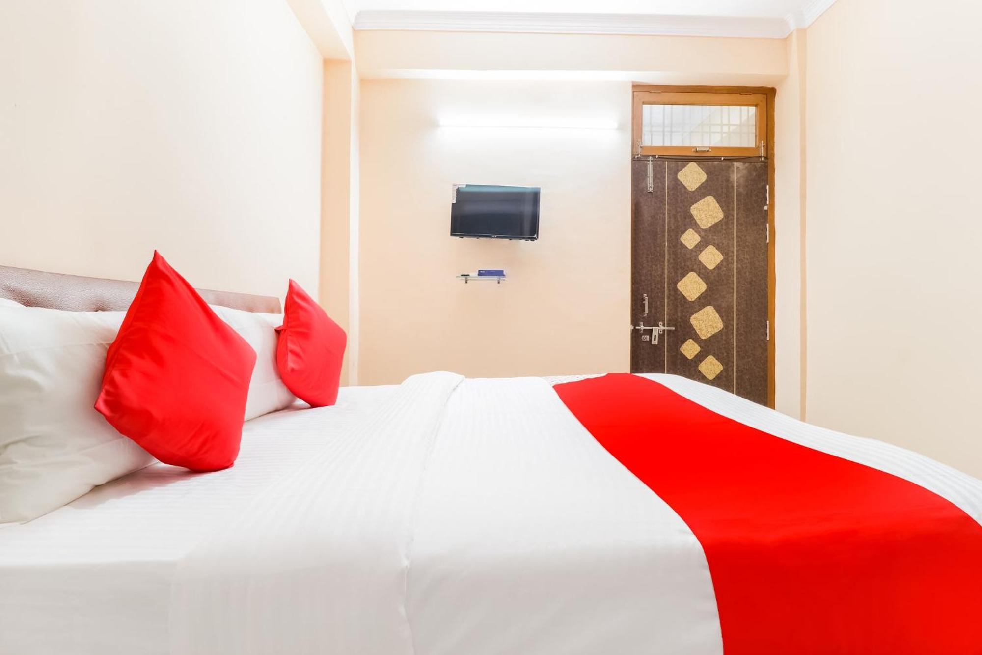 Hotel O Kalawati Palace Bhauli Kültér fotó